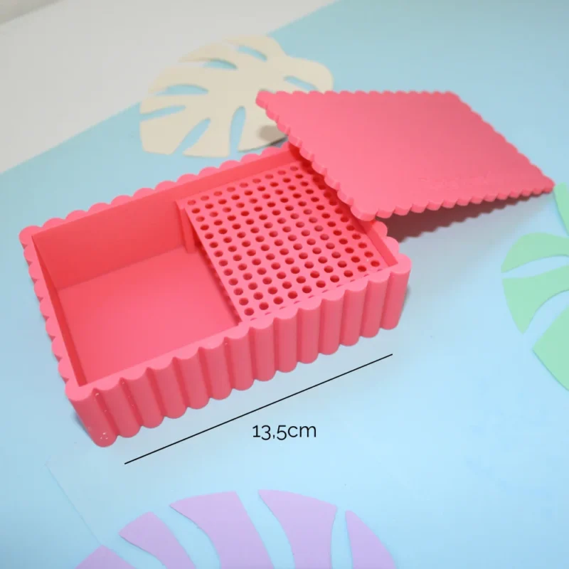 Caja de maizena para cortadores de arcilla polimérica con tapa